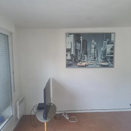 Apartment Flat *